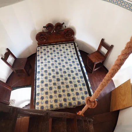 Muin A Ventu Historical Tower * 베르나차