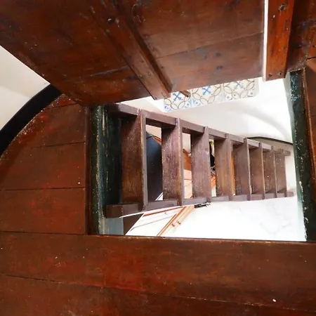 Muin A Ventu Historical Tower 펜션 베르나차