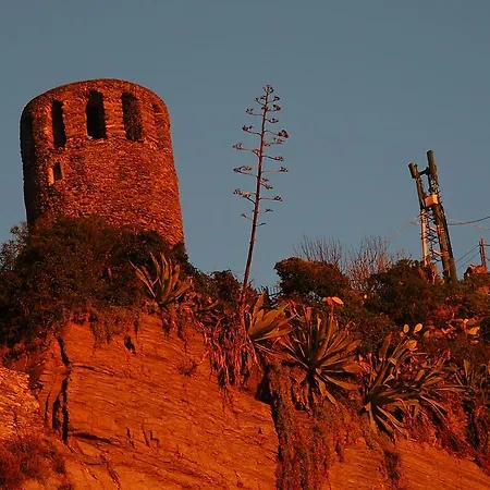 Muin A Ventu Historical Tower 度假居