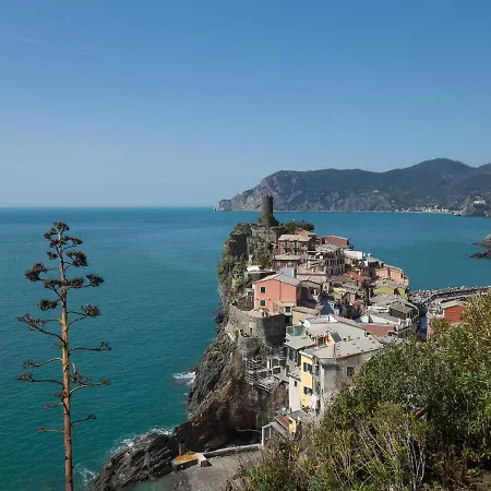 Muin A Ventu Historical Tower Apartment Vernazza