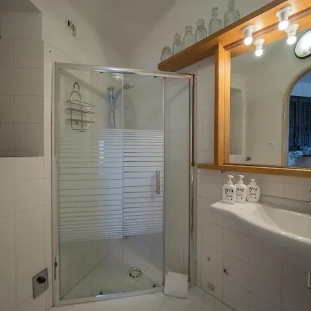 Apartment Muin A Ventu Historical Tower Vernazza
