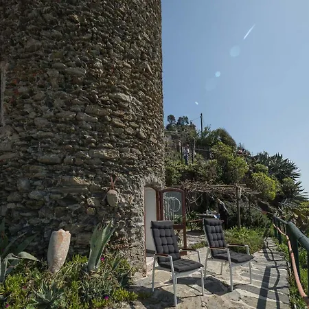 Muin A Ventu Historical Tower * Vernazza