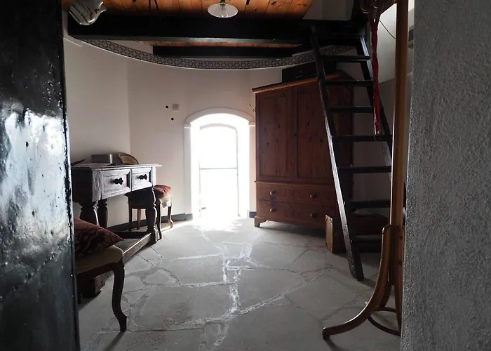 Holiday home Muin A Ventu Historical Tower Vernazza