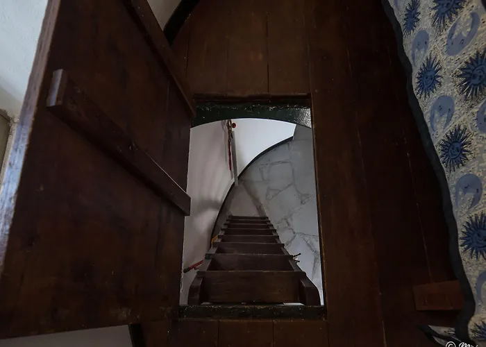 Muin A Ventu Historical Tower 別荘 ヴェルナッツァ