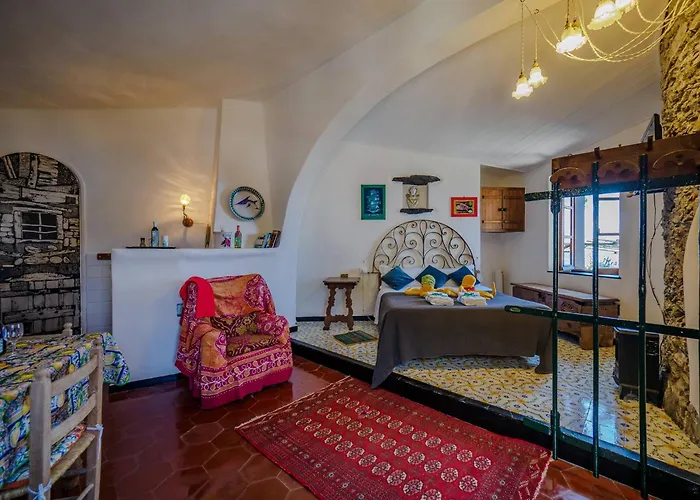 Muin A Ventu Historical Tower Holiday home Vernazza