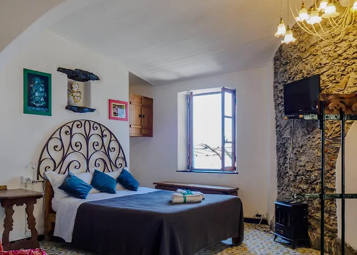 Muin A Ventu Historical Tower Holiday home Vernazza